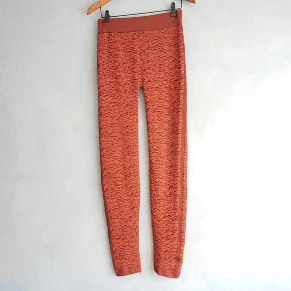 NIB, WOLFORD, ORANGE BLACK ZIPPER LEGGINGS M,L - Picture 6 of 15